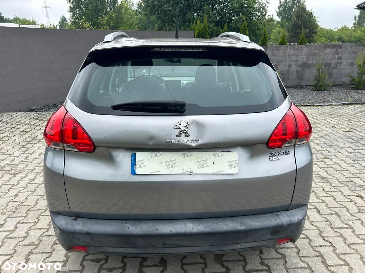 Peugeot 2008 1.6 e-HDi Allure S&S - 5
