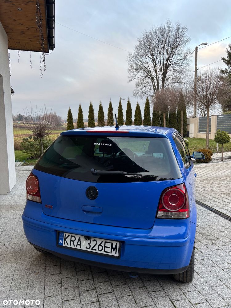 Volkswagen Polo - 4