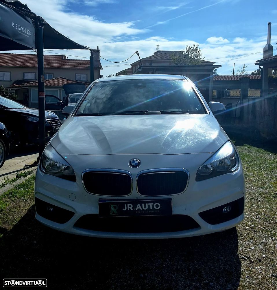 BMW 218 Active Tourer - 1