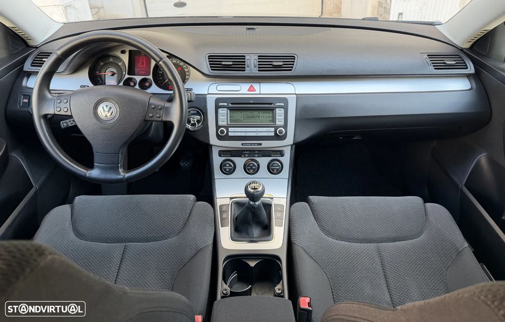 VW Passat Variant 1.9 TDI Confortline - 27