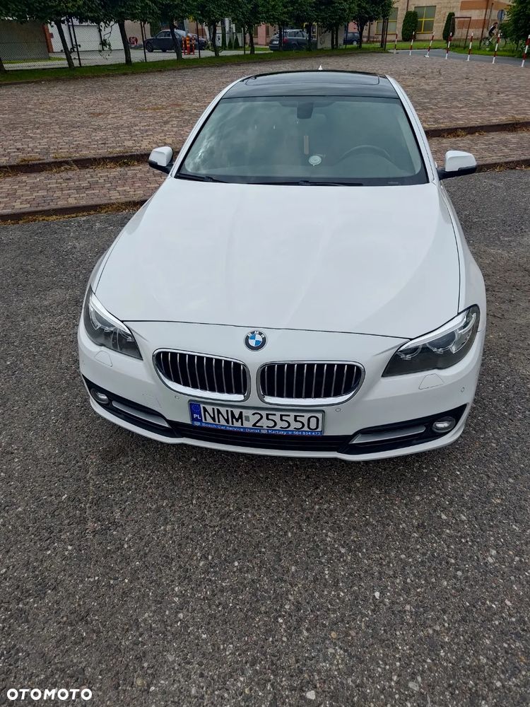 BMW Seria 5 528i - 8
