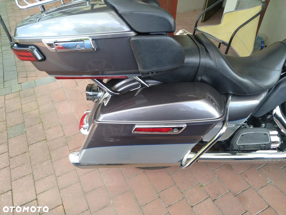 Harley-Davidson FLHTCU Ultra - 17