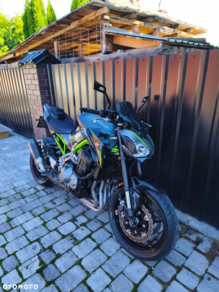 Kawasaki Z 900 - 6