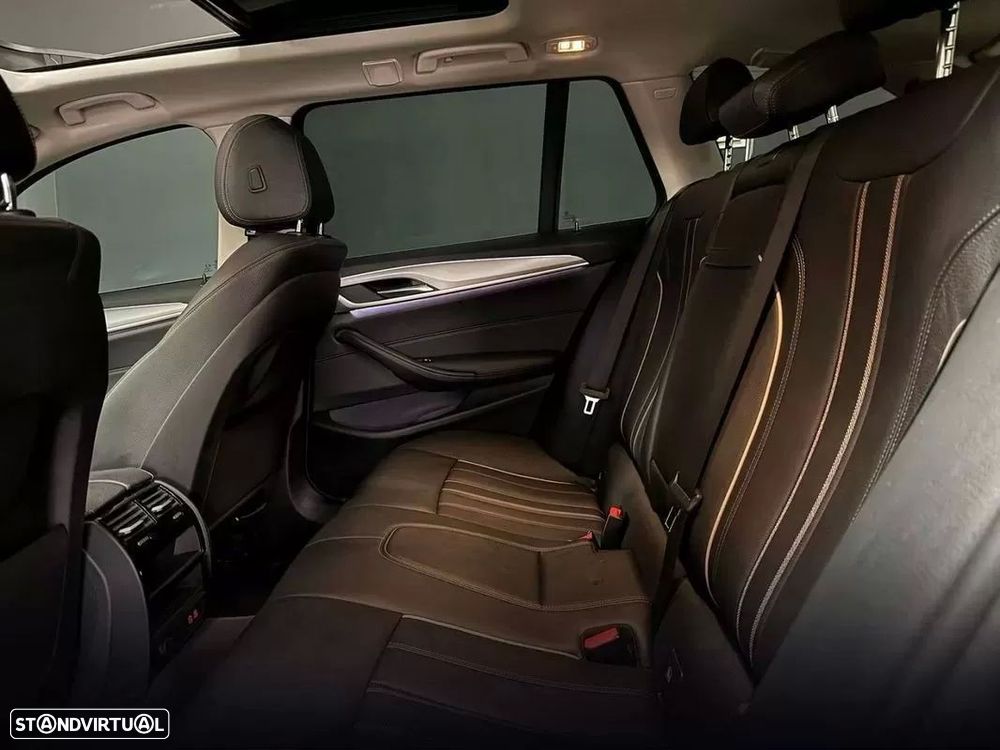 BMW 530 e Line Luxury - 14