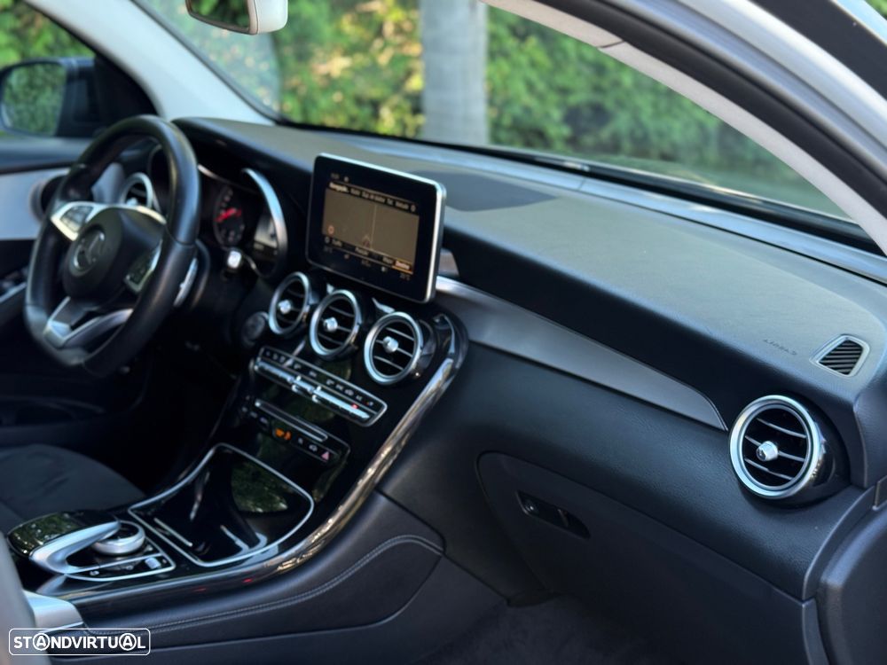Mercedes-Benz GLC 250 d 4Matic 9G-TRONIC AMG Line - 15