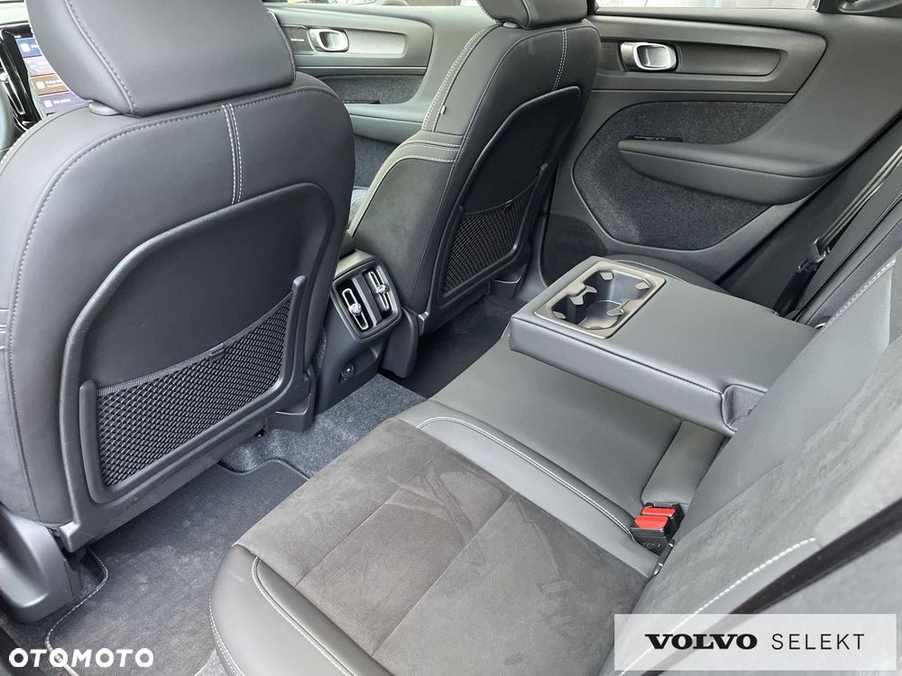 Volvo XC 40 - 15
