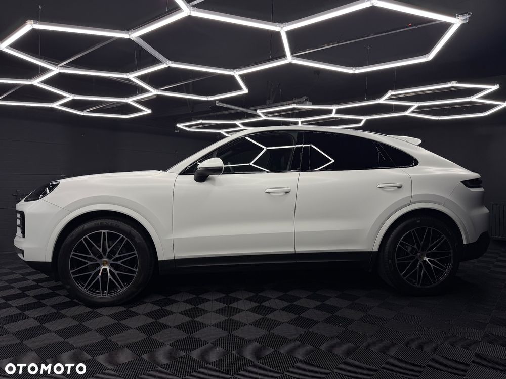 Porsche Cayenne Standard - 4