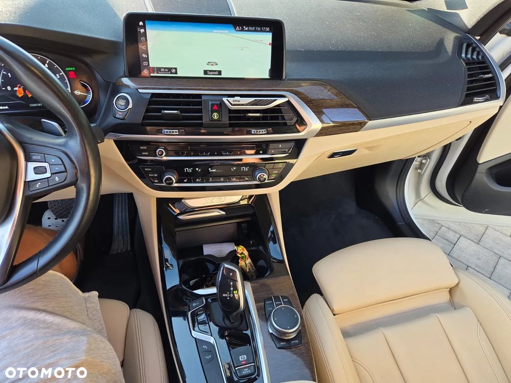 BMW X3 xDrive30i xLine - 17