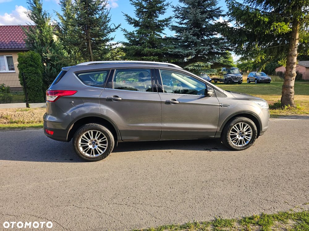 Ford Kuga 2.0 TDCi 4x4 Titanium - 33