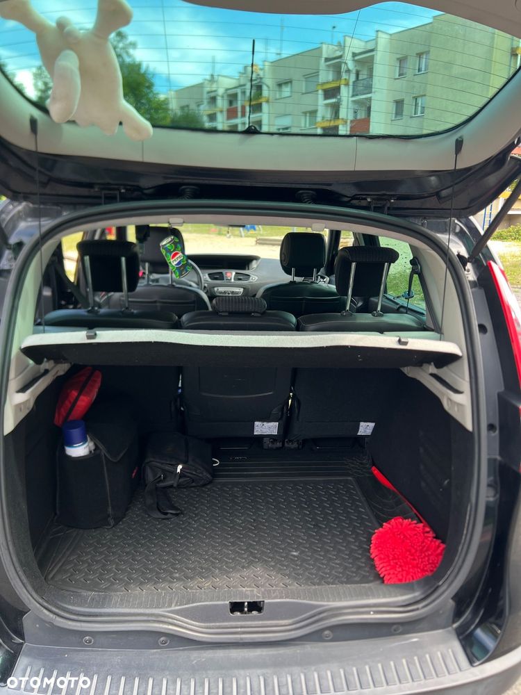 Renault Scenic 1.5 dCi Tech Run EDC - 14