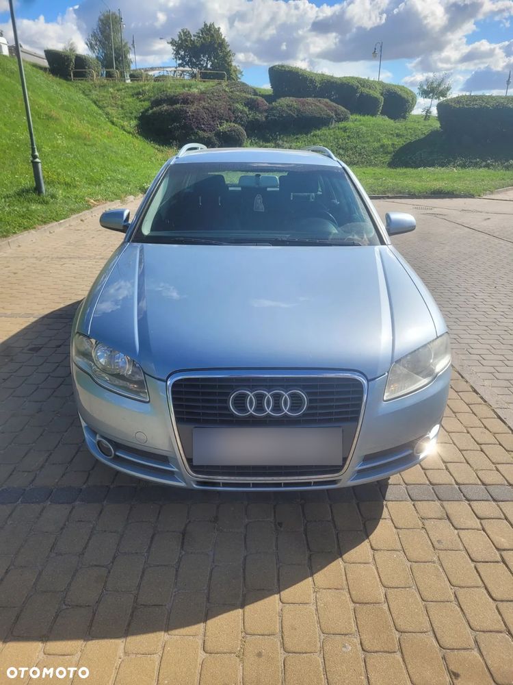 Audi A4 Avant - 30