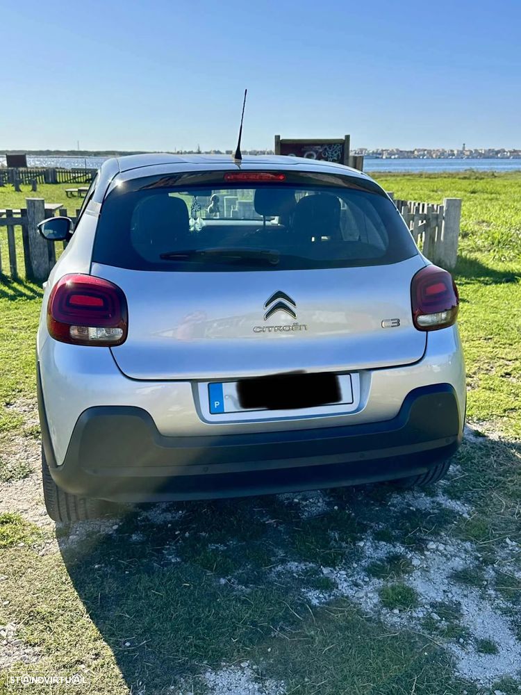 Citroën C3 1.2 PureTech Shine - 4