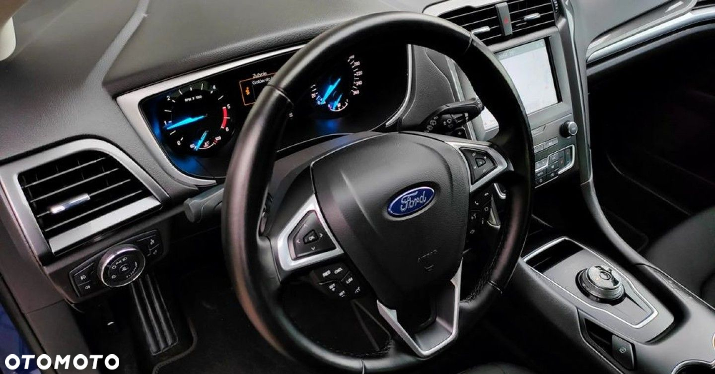 Ford Mondeo - 8