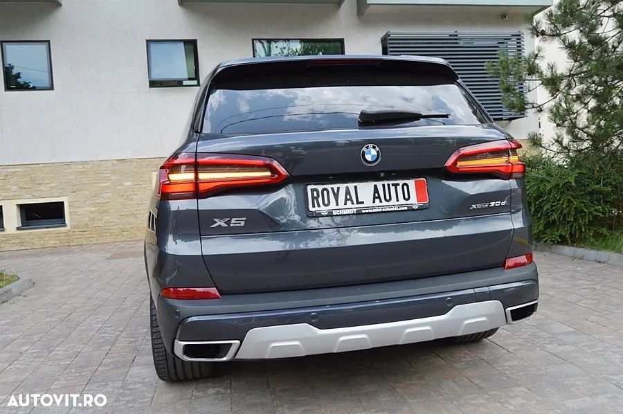 BMW X5 xDrive30d - 19