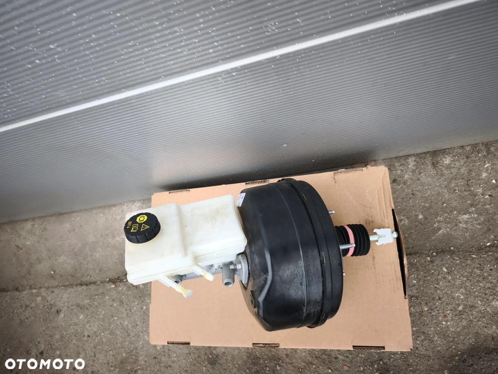Serwo hamulcowe VW Crafter II Man tge 16-25r 2N0612101 - 2