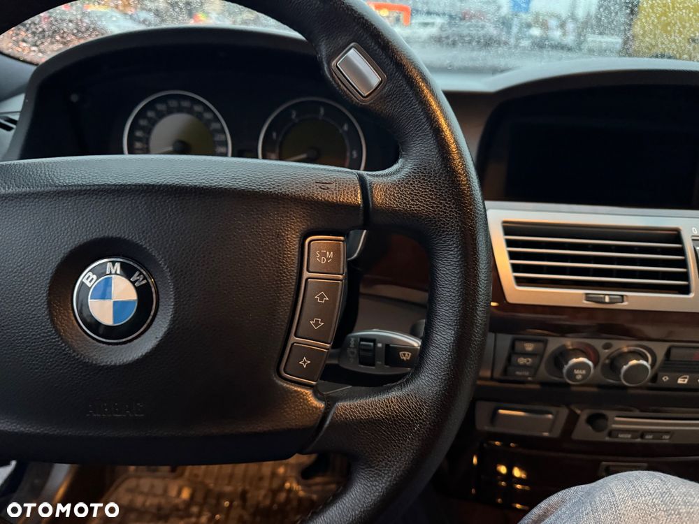 BMW Seria 7 730d - 23