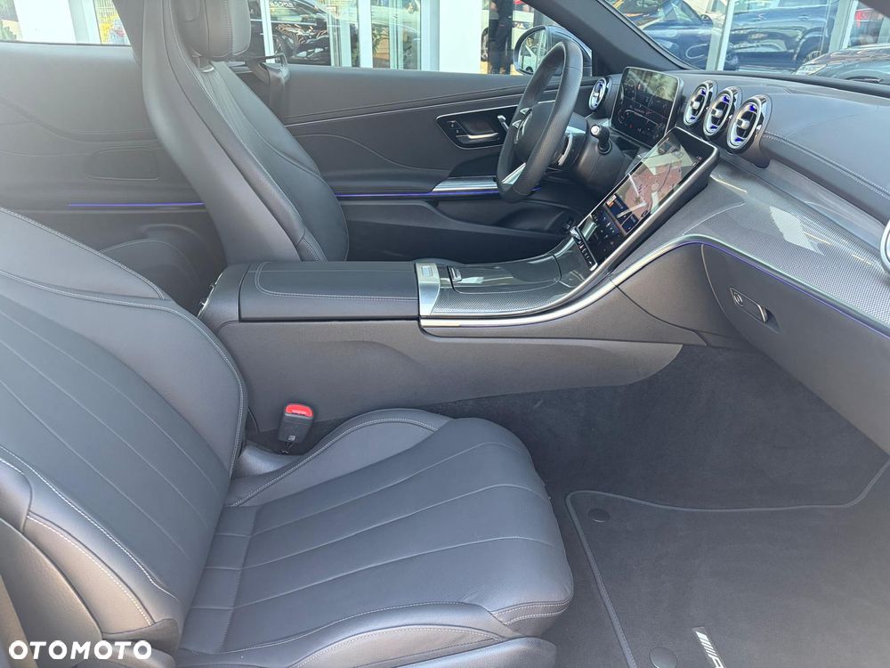 Mercedes-Benz CLE 200 4Matic 9G-TRONIC Edition AMG Line - 18