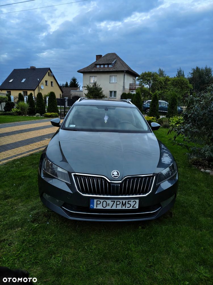 Skoda Superb 2.0 TDI Ambition - 2