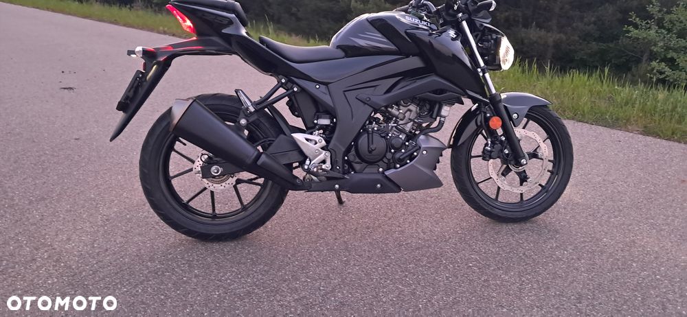 Suzuki GSX - 20