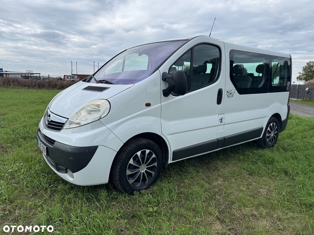 Opel Vivaro Tour Elegance L1H1 - 10