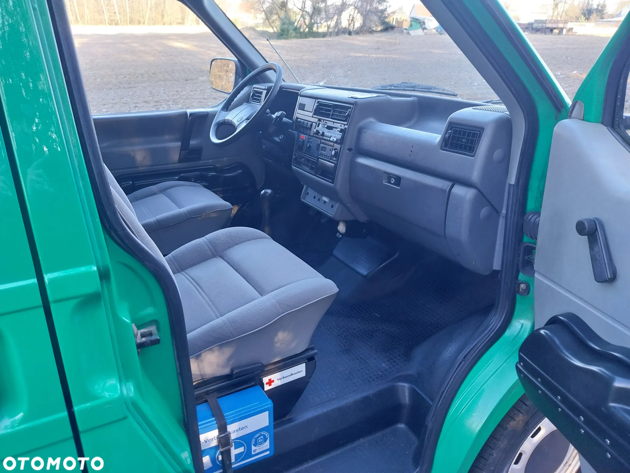 Volkswagen T4 Caravelle - 10