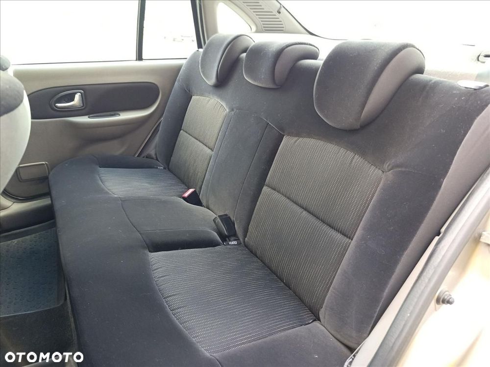 Renault Thalia 1.2 16V All Inclusive Euro5 - 16