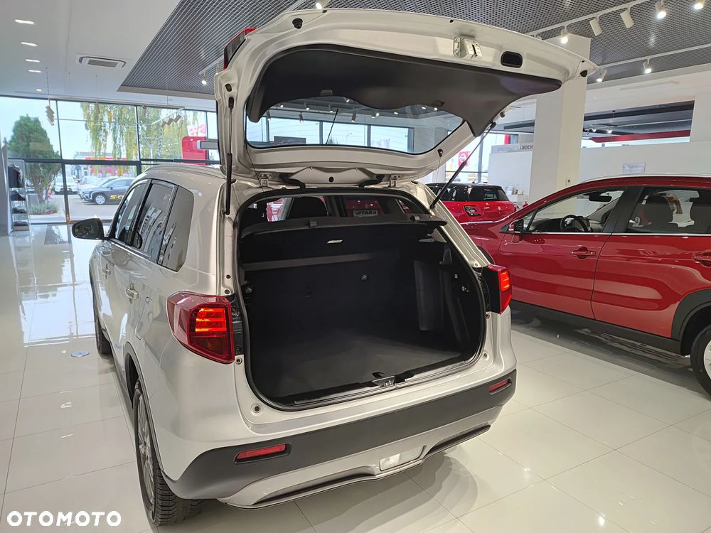 Suzuki Vitara 1.0 Boosterjet Premium 2WD - 5
