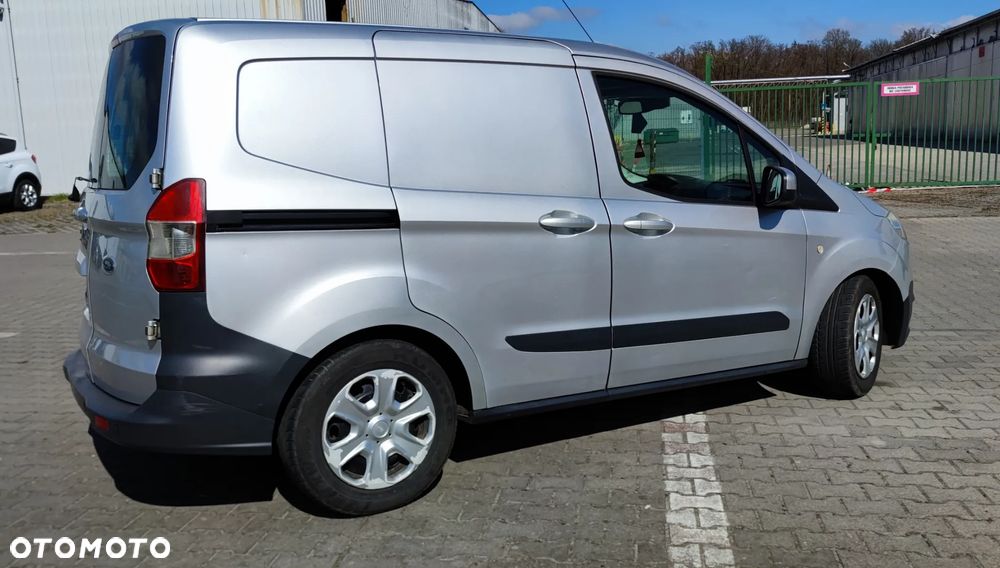 Ford Transit courier - 5