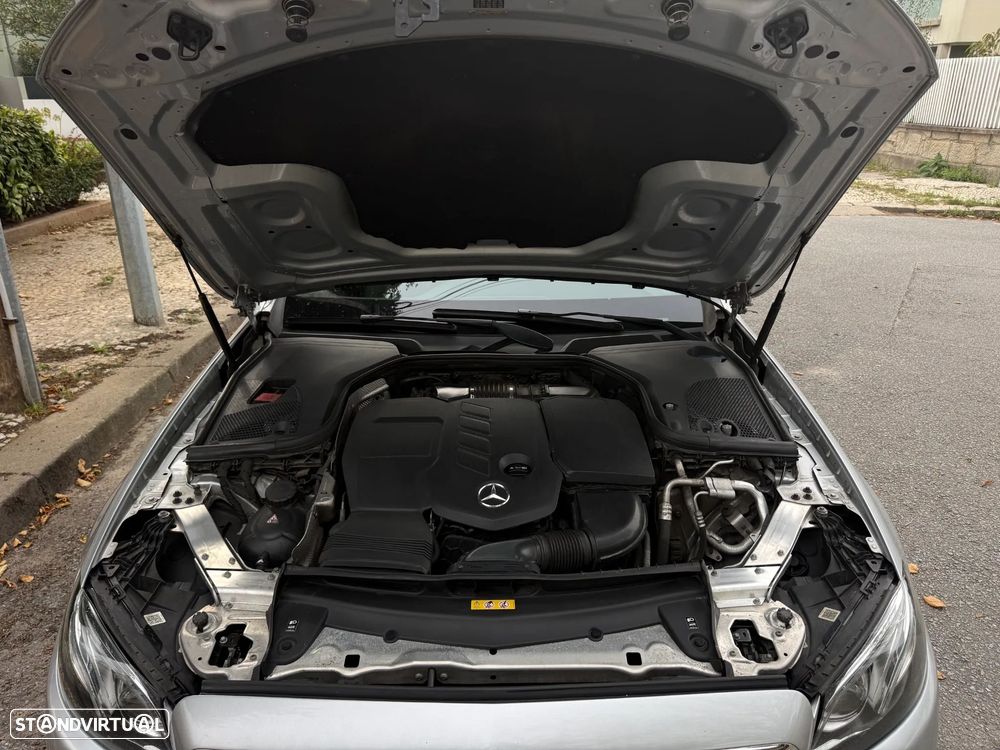 Mercedes-Benz E 220 d Avantgarde - 19