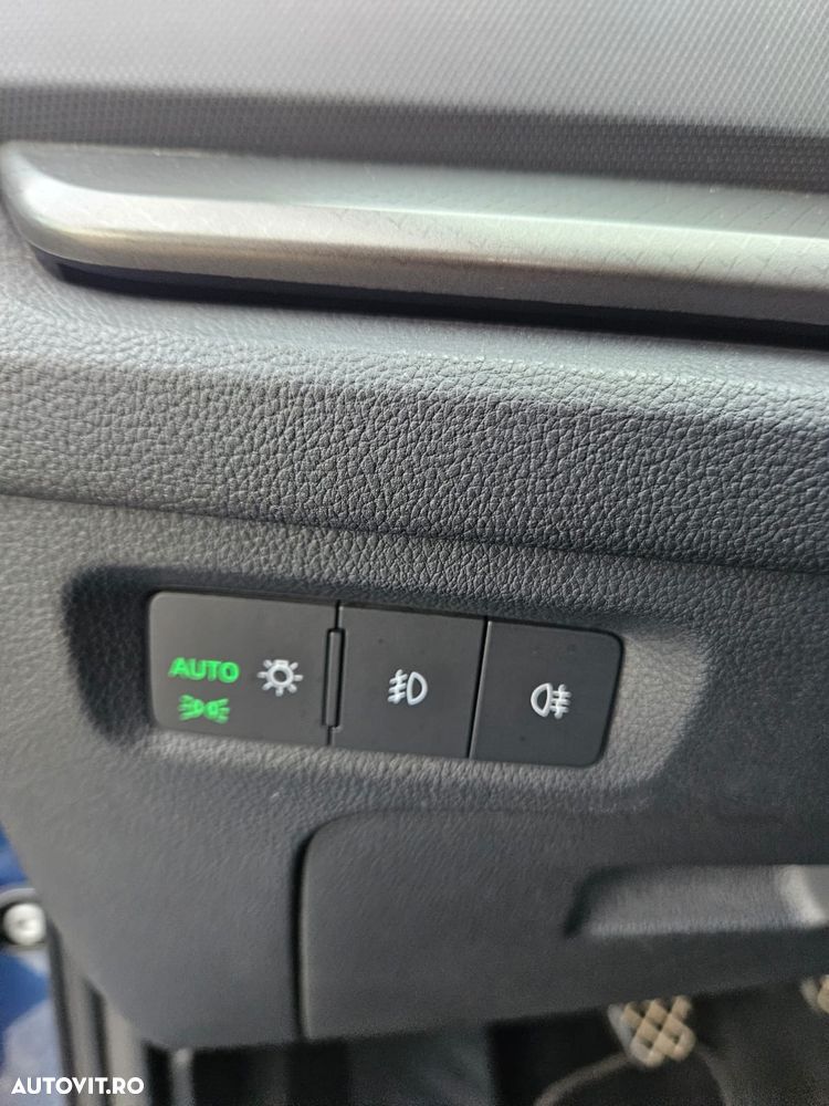 Skoda Octavia 2.0 TDI Style - 14