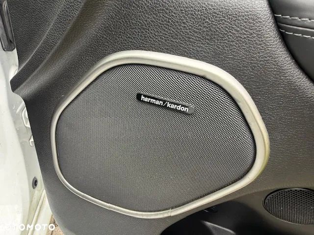 Jeep Grand Cherokee ver-3-6-v6-overland - 23