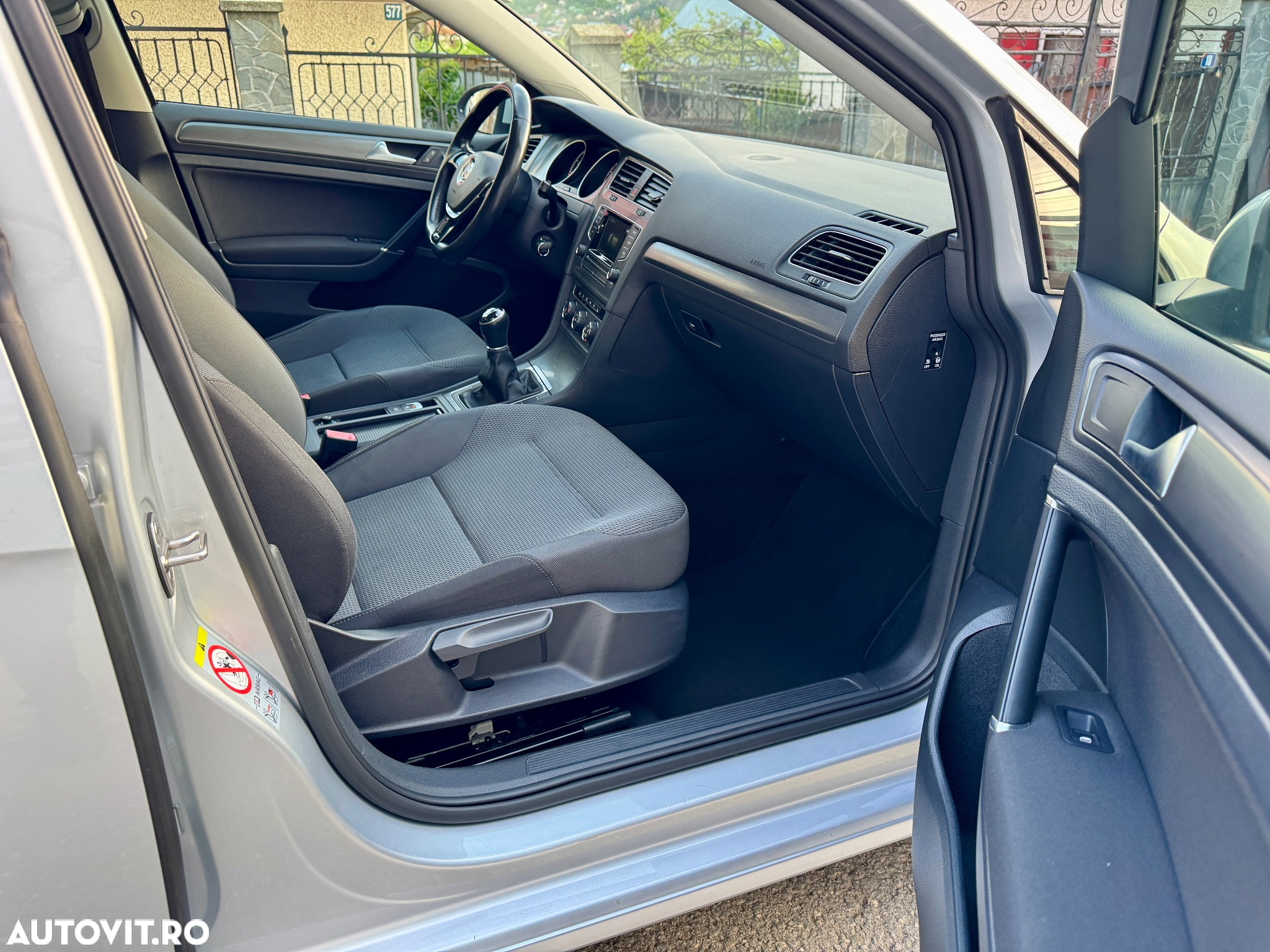 Volkswagen Golf 1.2 TSI BlueMotion Technology Comfortline - 16