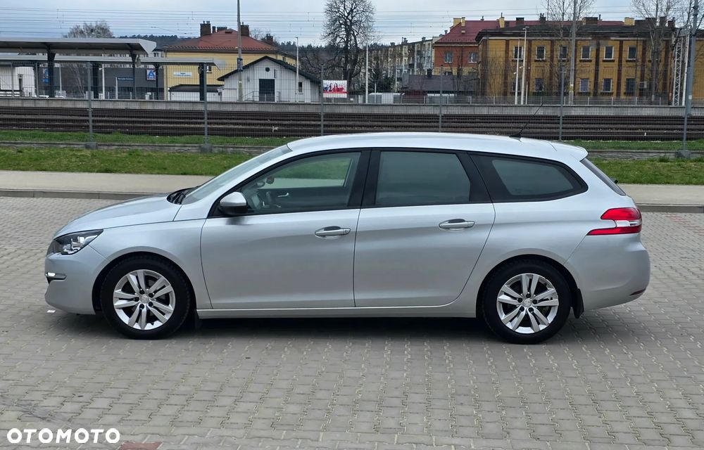 Peugeot 308 1.6 BlueHDi Business Line S&S - 4