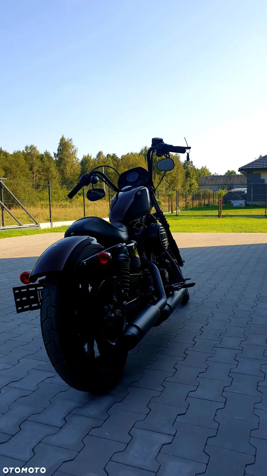 Harley-Davidson Sportster Iron 1200 - 10