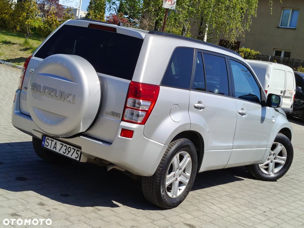 Suzuki Grand Vitara 1.9 DDiS Comfort + DPF - 3