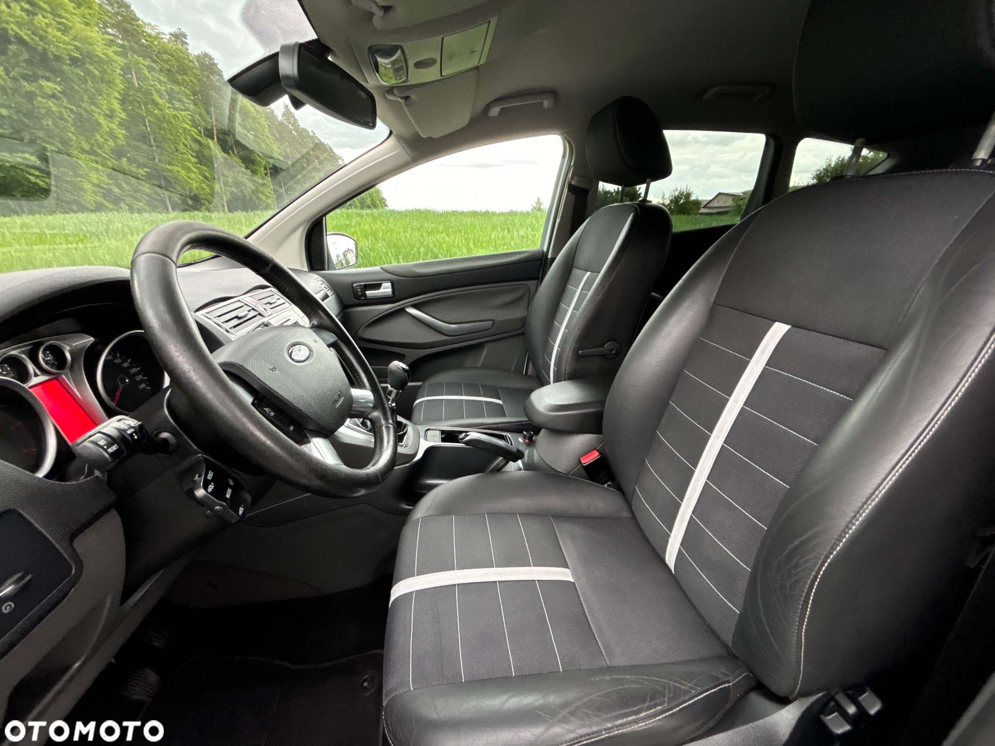 Ford Kuga 2.0 TDCi 4x4 Individual - 18