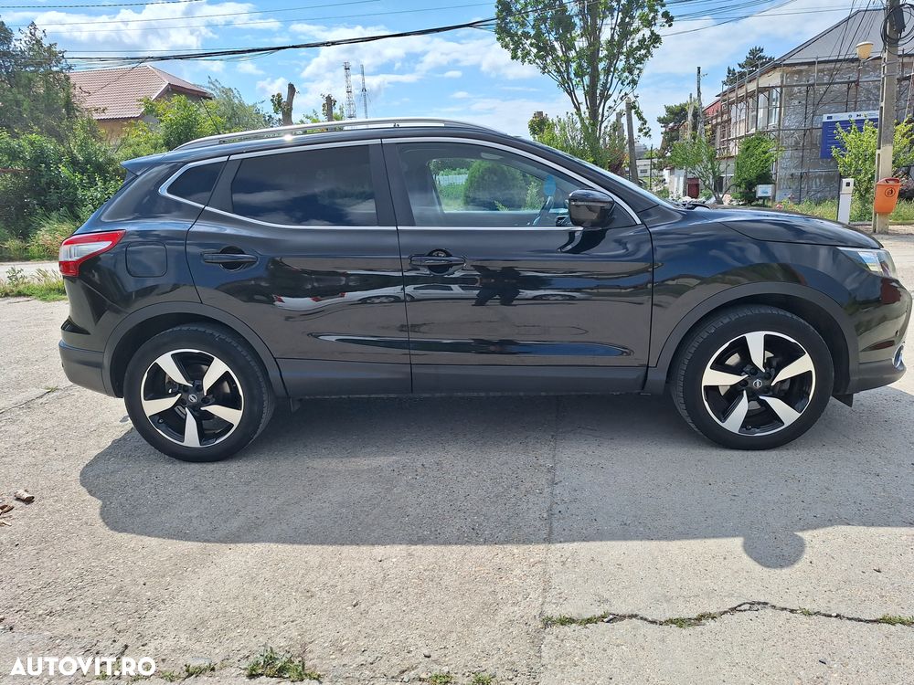 Nissan Qashqai 1.2 DIG-T Start/Stop X-TRONIC Tekna - 2