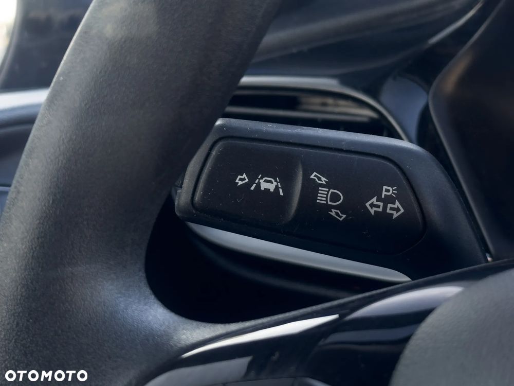 Ford Fiesta 1.0 EcoBoost SYNC Edition ASS - 24