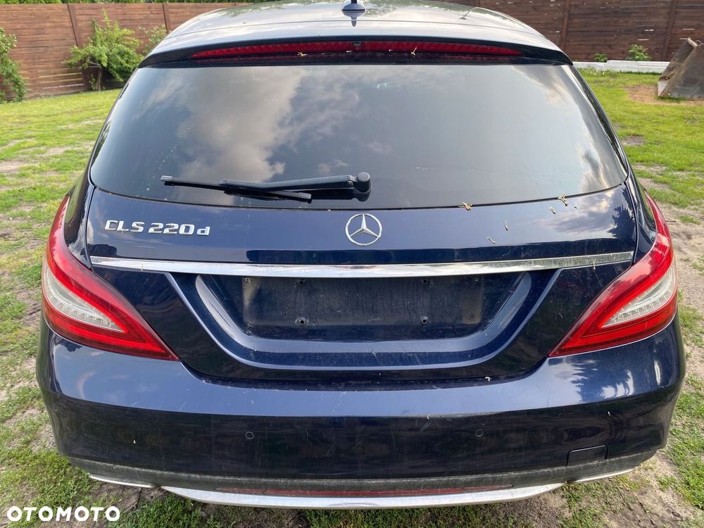 MERCEDES cls 218 lift shooting brake kompletna tylna klapa kolor 890 igla - 1