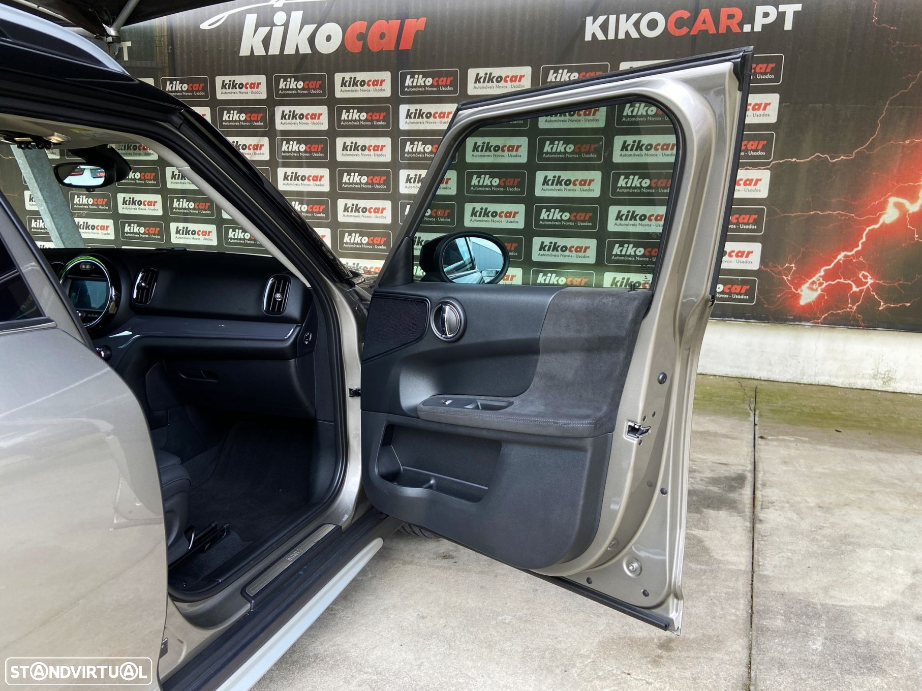 MINI Countryman Cooper D Auto - 11