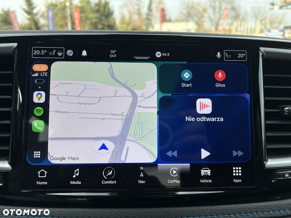 Chrysler Pacifica - 26