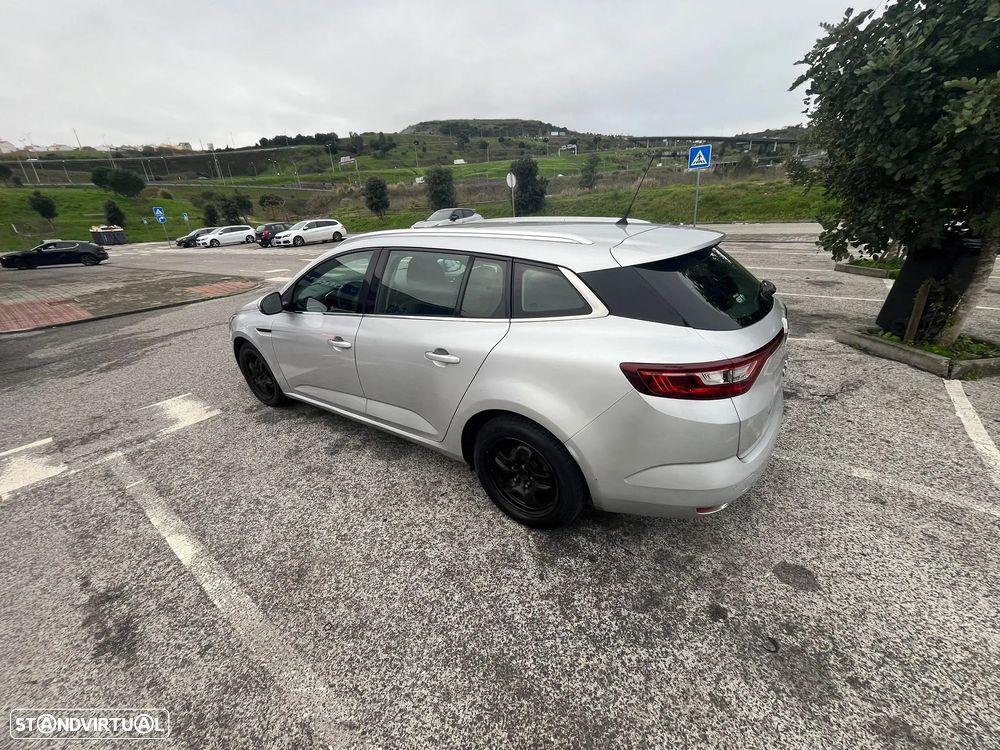 Renault Mégane Sport Tourer 1.5 Blue dCi Zen - 10