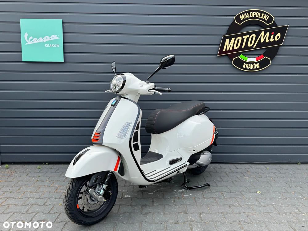 Vespa GTS - 2
