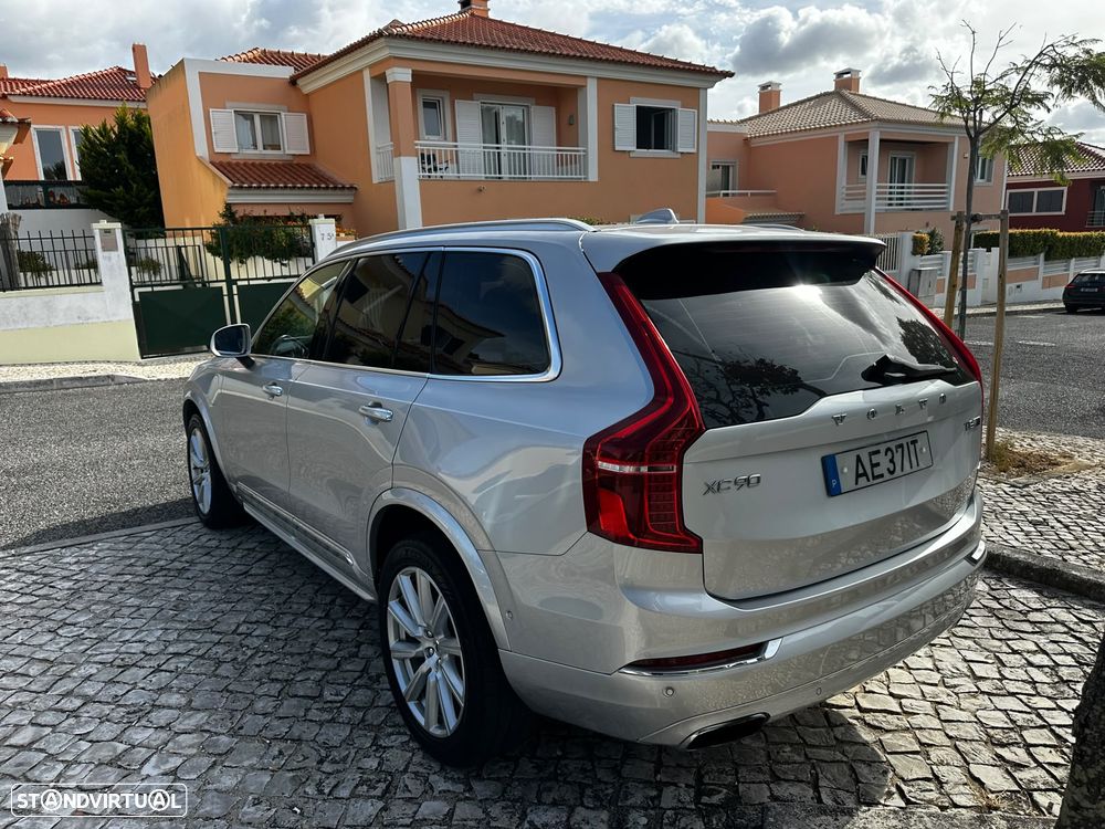 Volvo XC 90 - 22