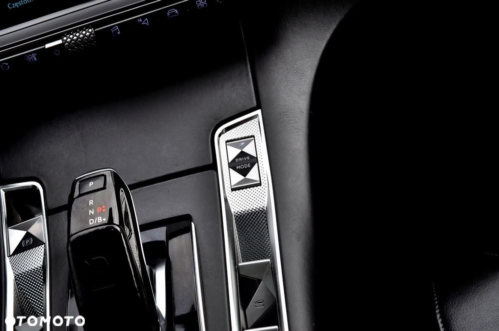 DS Automobiles DS 7 Crossback 1.6 E-Tense 4x4 Rivoli - 30