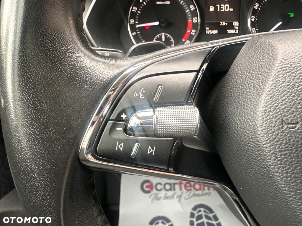 Skoda Octavia 2.0 TDI Ambition DSG - 33