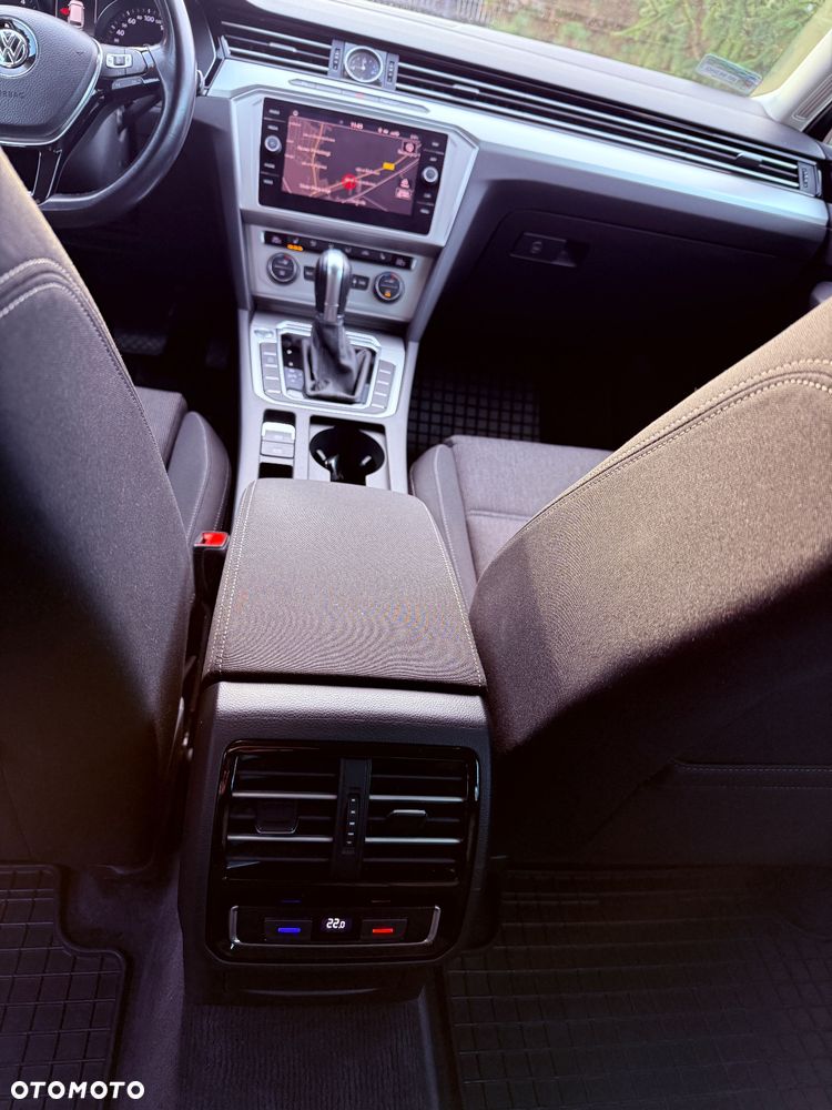 Volkswagen Passat 2.0 TDI BMT SCR Comfortline DSG7 - 22