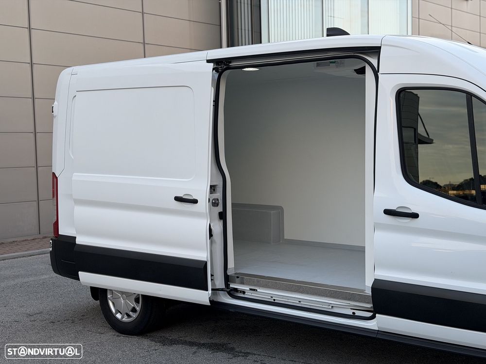 Ford Transit 2.0 TDCi 130HP Frigorífica L2H2 3L - 14