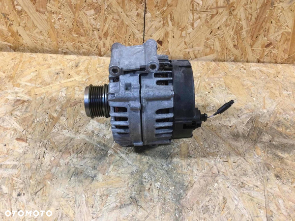 Porsche Macan Alternator 06l903024f przebieg 6000 km
