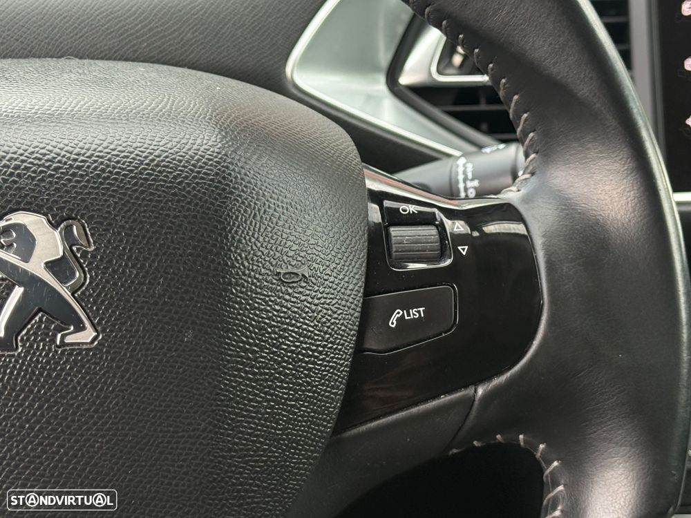 Peugeot 308 SW 1.6 HDi Premium - 15